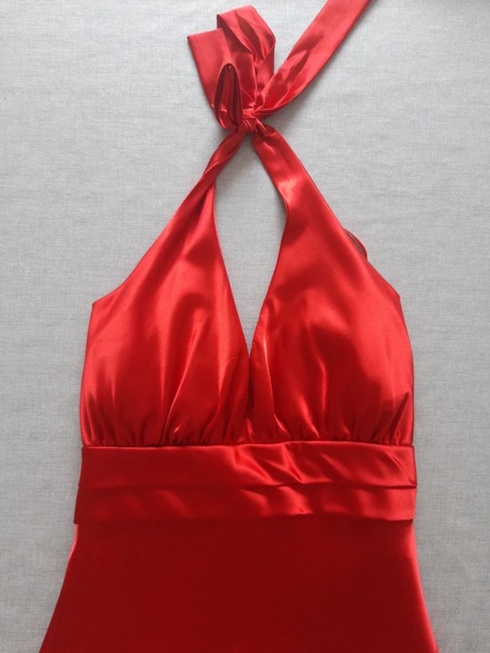 Robe habillée de soirée rouge dos nu TBE - photo numéro 6