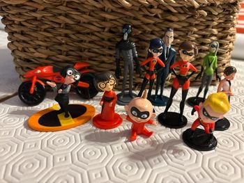 indestructibles Incroyable Figurines Play Set Disney pixar jouet pvc mr Incredible Elastigirl
