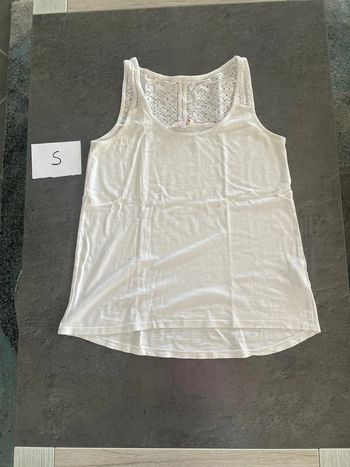 Débardeur blanc dentelle