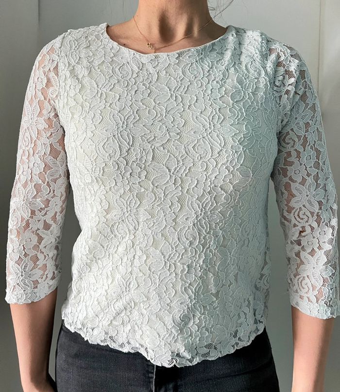 Haut blanc en dentelle H&M – Taille 14 ans