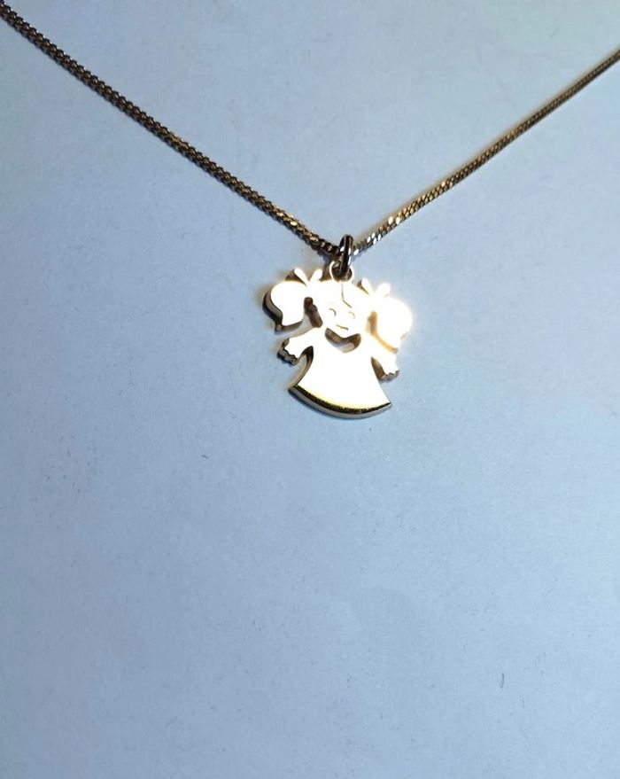 Chaine et pendentif fille à couettes doré - photo numéro 4