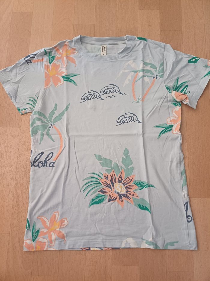 Tee shirt