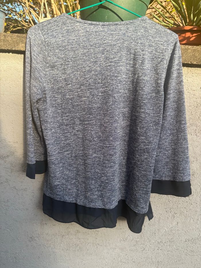 Haut gris manche 3/4 - photo numéro 5