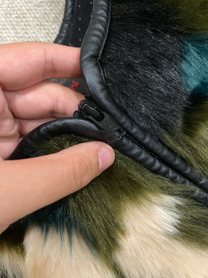 Magnifique manteau aux fosses fourrures de Catimini - photo numéro 10