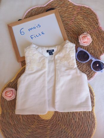 Gilet sans manche fille 👧 6 mois