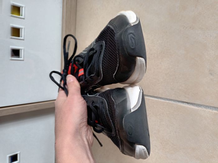 baskets de sport - photo numéro 3