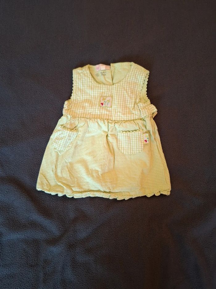 Robe bébé