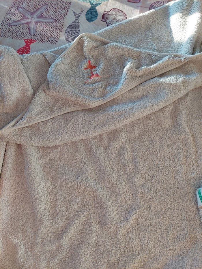 Cape de bain - photo numéro 3