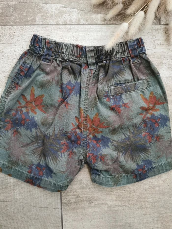🌺Très joli Short tropical vert terracotta feuillage 6/9mois - photo numéro 7