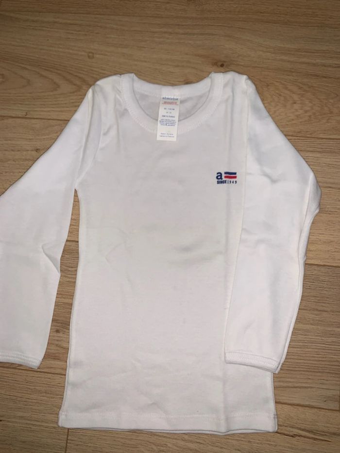 Maillot de corps neuf absorba 5 ans