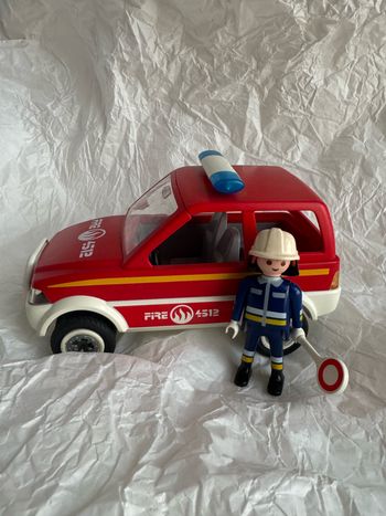 Véhicule de pompier Playmobil