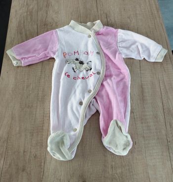 Pyjama grenouillère velours fille taille 1 mois Les Chatounets