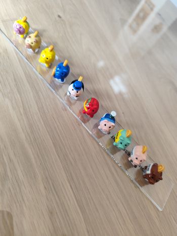 Lot de 10 figurines en céramique " les tirelires cochons"