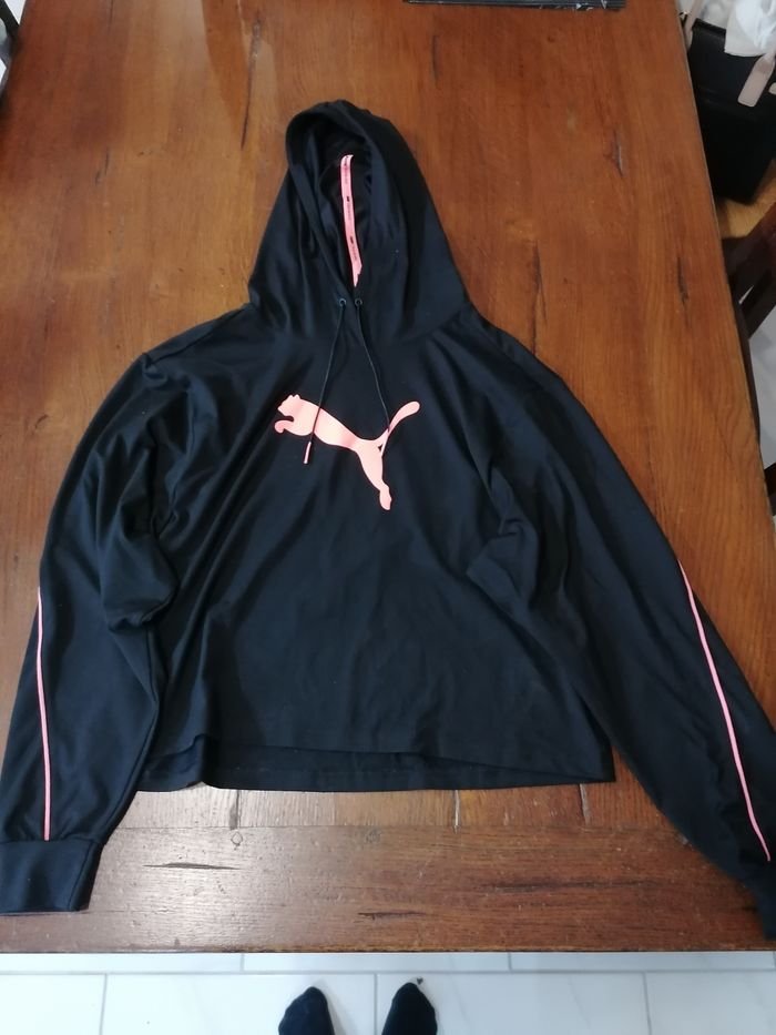 Sweat léger femme taille S marque Puma