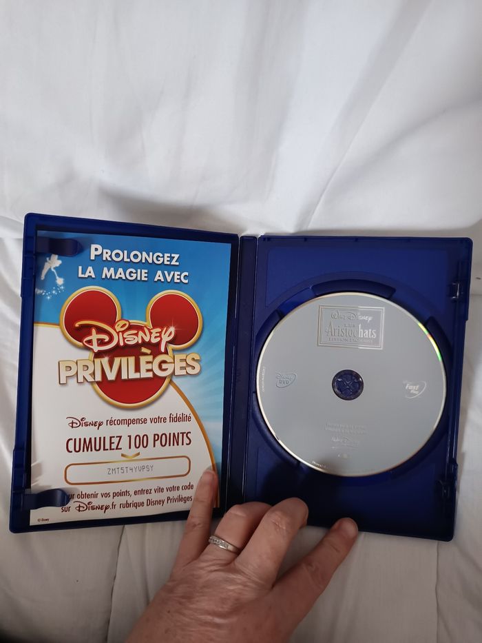 Dvd " Les Aristochats " - photo numéro 3