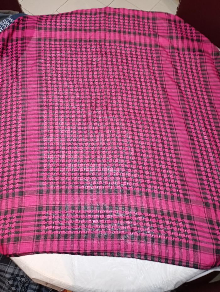 Keffieh fuchsia noir - photo numéro 4