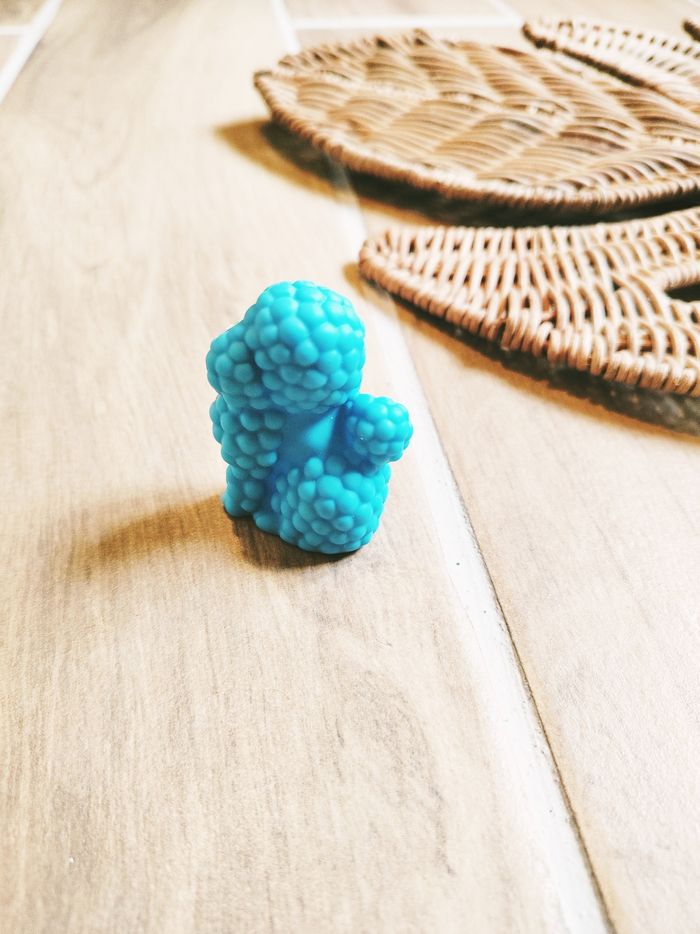 🍓Figurine/mascotte Éclair chien de Charlotte aux fraises poupée Crêpe Suzette collection Altaya - photo numéro 2