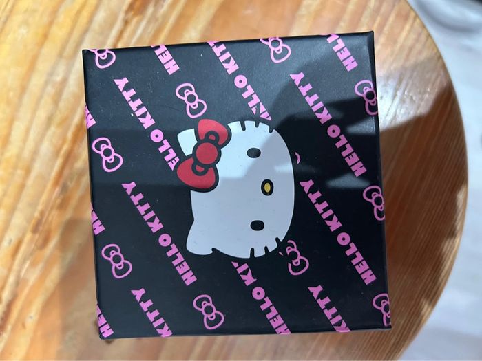 Montre Hello Kitty - photo numéro 2