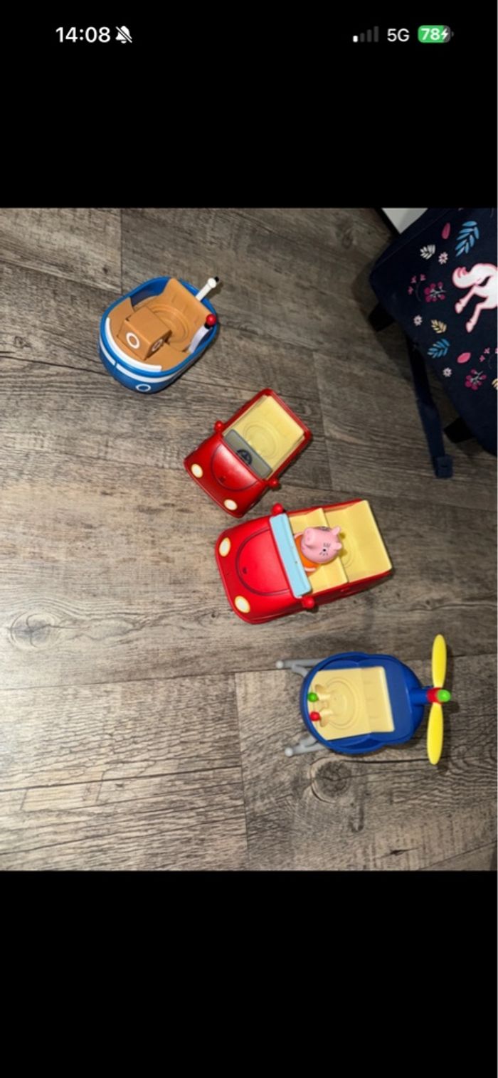 Circuit peppa PiG & véhicules - photo numéro 3