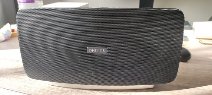 Enceinte Philips, branchement secteur - photo numéro 1