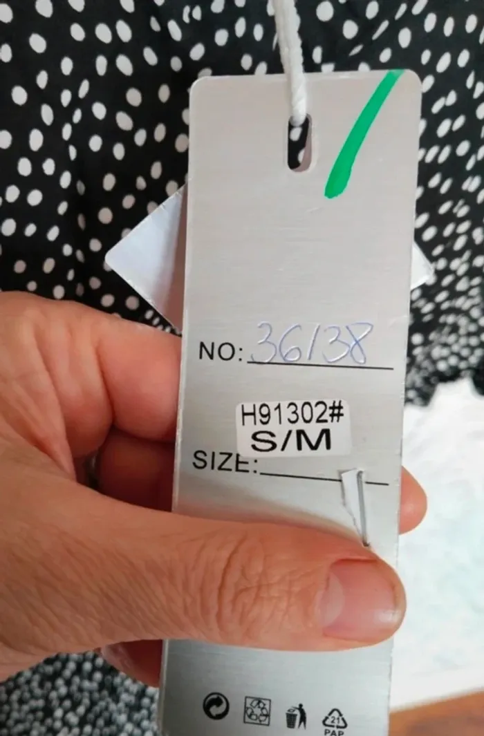 Magnifique robe d'été à pois femme neuve taille S/M 36 38 - photo numéro 11