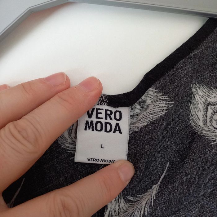 Robe noire motifs plumes - photo numéro 4