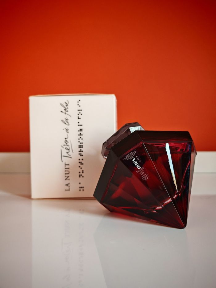Eau de parfum la nuit trésor à la folie Lancôme - photo numéro 3