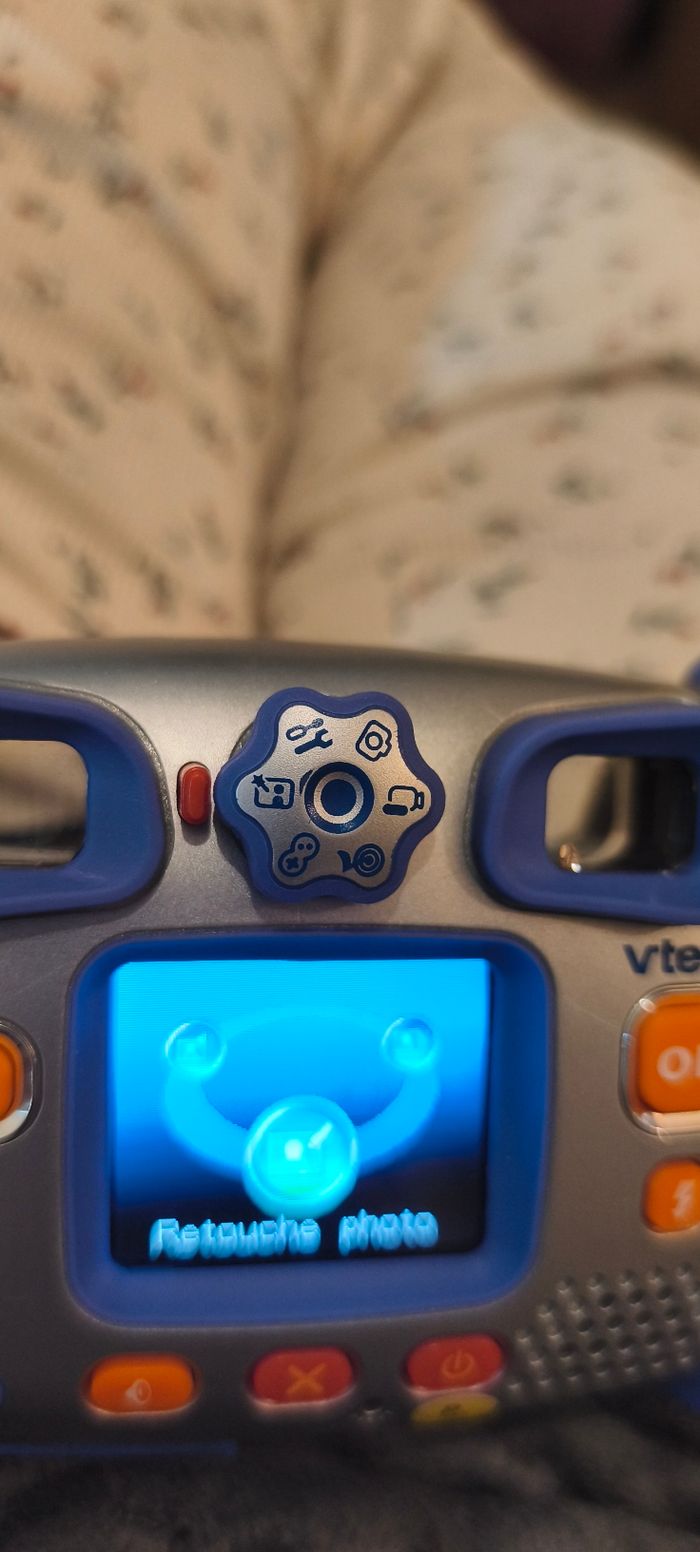 Kidizoom pro vtech fournit avec housse et câble - photo numéro 7