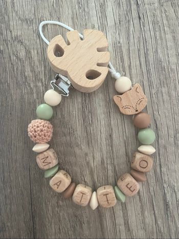 Attache tétine personnalisée Renard bois
