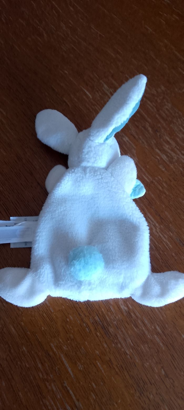 Doudou et Compagnie peluche lapin semi plat turquoise. Happy pop . 17 CMS Très bon état - photo numéro 3