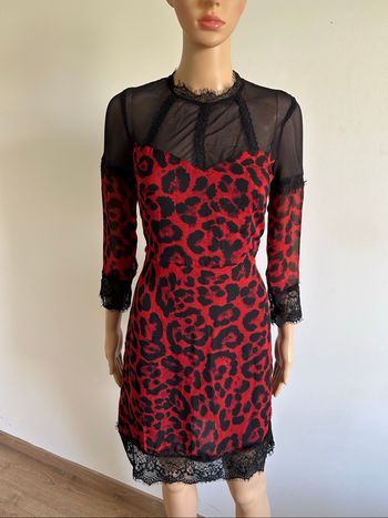 Robe imprimée rouge et noire neuve Jus d’Orange taille 1