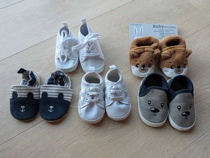 Lot chaussons garçons