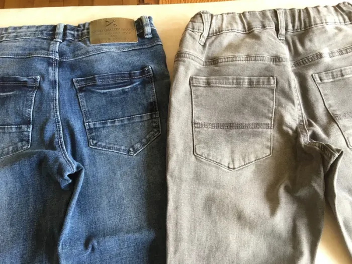 Lot de 2 Jeans -12 ans / 152 cm