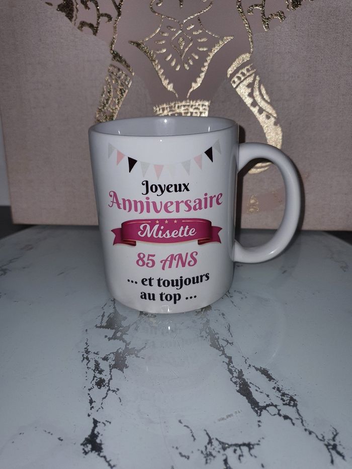 Mug anniversaire personnalisé