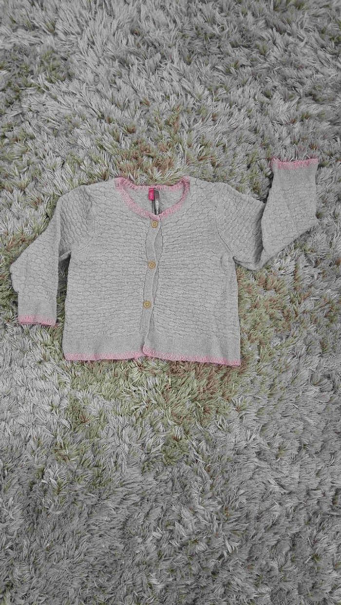 Joli gilet 12 mois - photo numéro 2