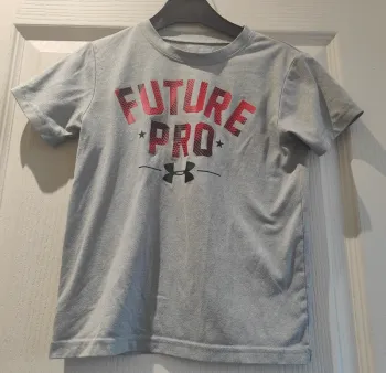T-shirt gris basket Under Armour