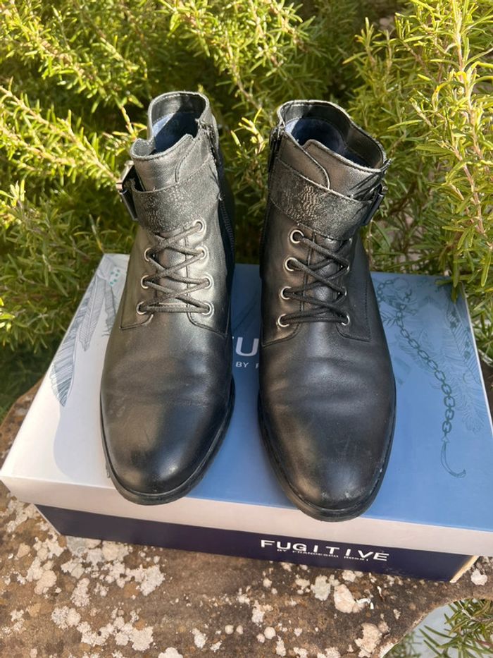 Bottines noires - photo numéro 2