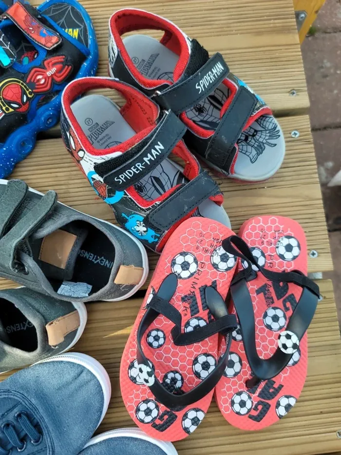 Lot de chaussures garçons - photo numéro 3
