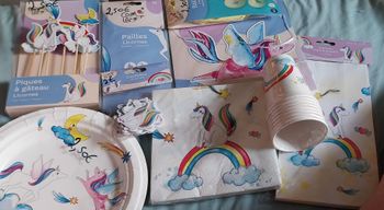 Lots anniversaires licornes pour 8 enfants