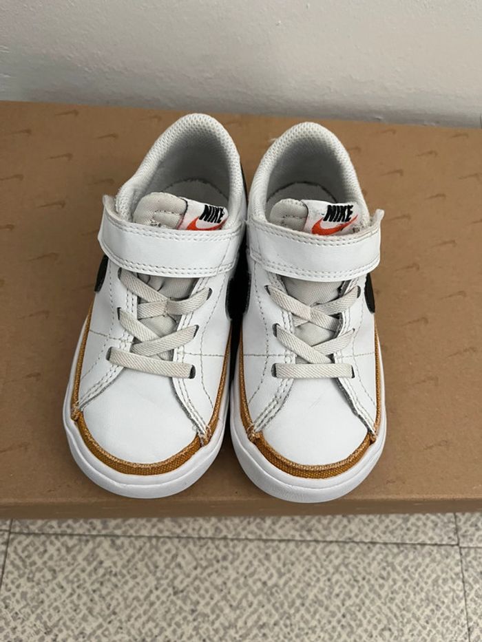 Baskets Nike Legacy Pour Enfants / Bébé Taille (25) - photo numéro 3