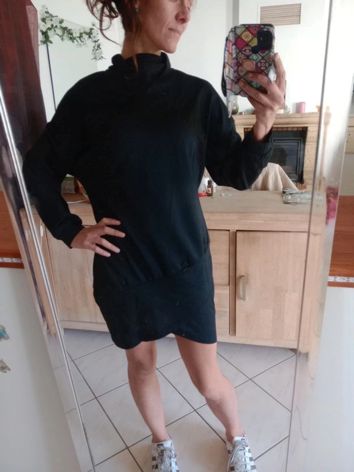 Robe L noire c 70 - photo numéro 2