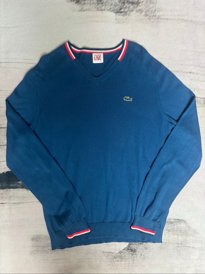 Pull Lacoste bleu ciel à col V tricolore taille L - photo numéro 4