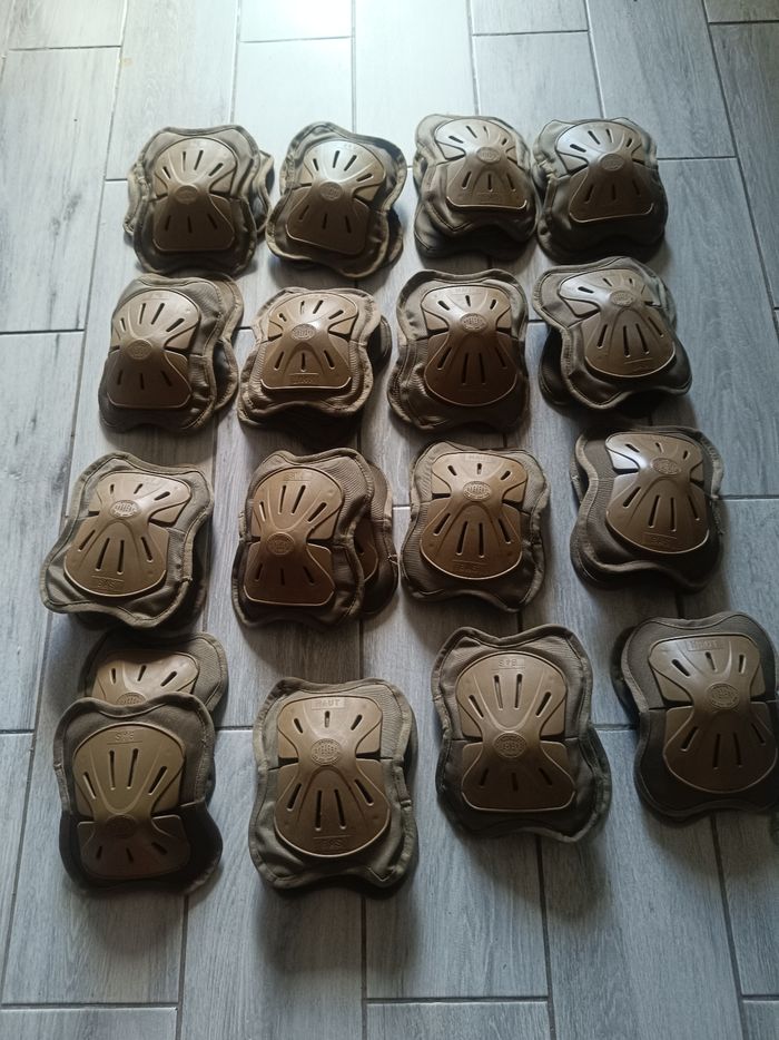 Genouillères et coudières de protection  7€ la paire - photo numéro 4