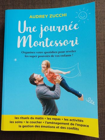 Livre Une journée Montessori