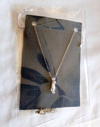 Collier chat pendentif