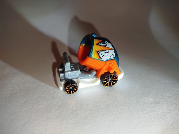 Hot Wheels Boom Car Exclusive MultiPack HW Fun Park 5-Pack 2020 - photo numéro 7