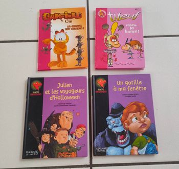Lot de 4 livres Titeuf-Tcheu,la honte! + Garfield-La chasse est ouverte!
