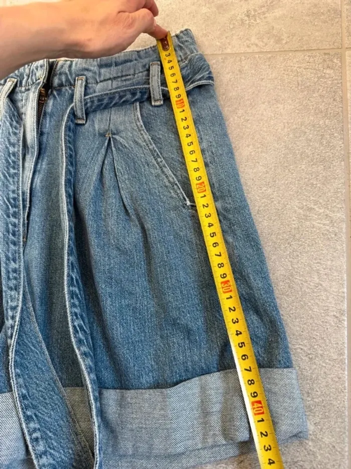 Short en jeans taille haute Essentiel Anwerp femme taille 34 parfait état - photo numéro 8