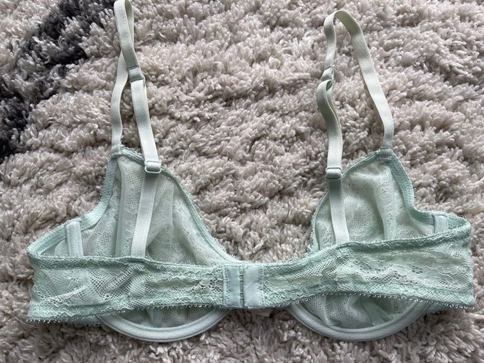 Soutien-gorge corbeille Miss Helen de Monoprix taille 90B couleur vert d’eau-menthe - photo numéro 3