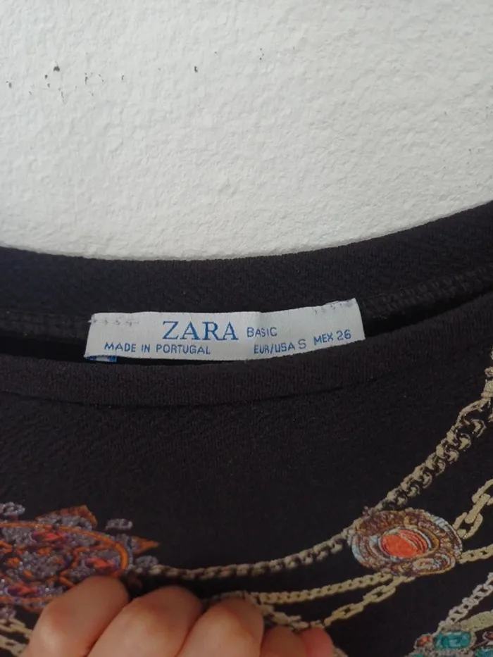 T-shirt zara noir - photo numéro 2